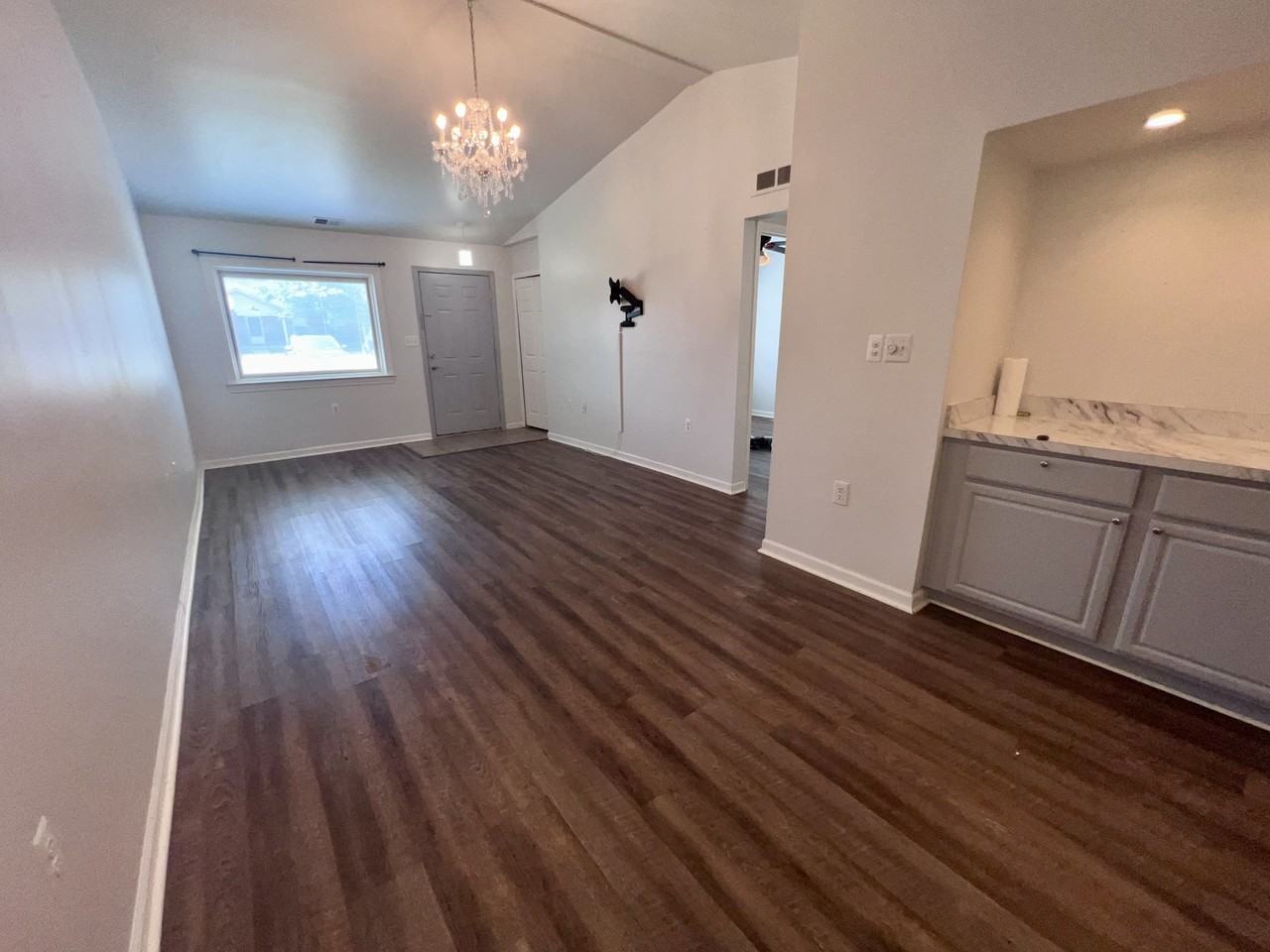 25810 Lira Ln #1 - Photo 4 of 13
