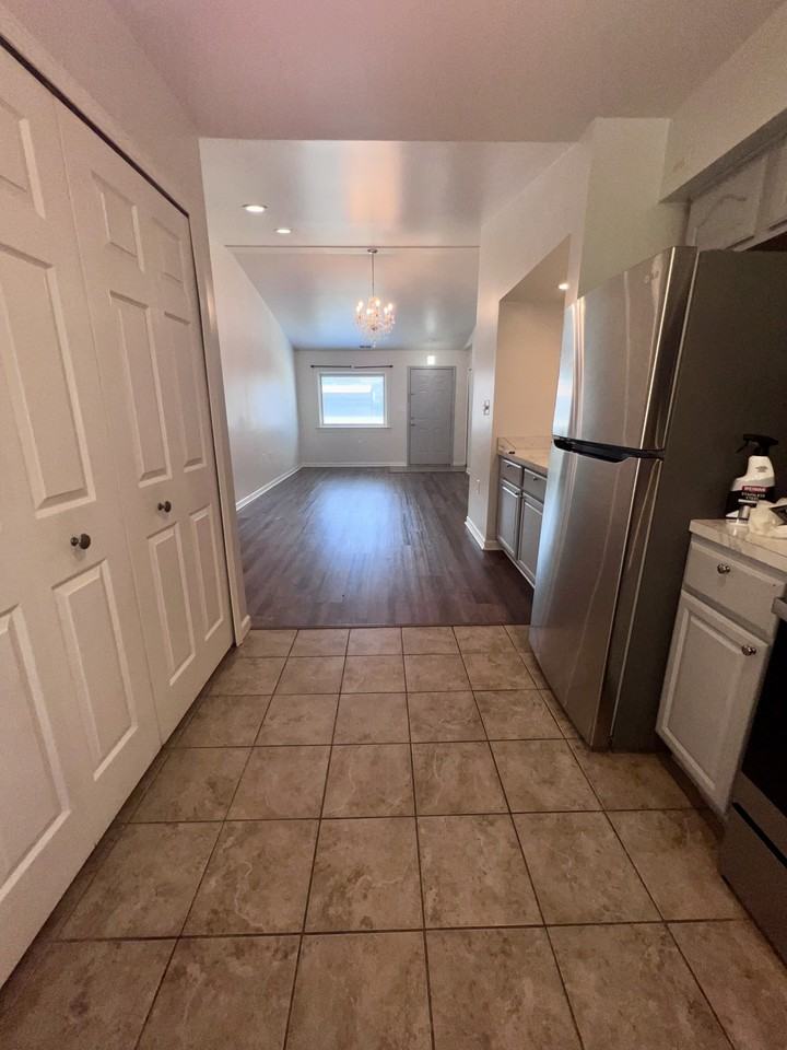 25810 Lira Ln #1 - Photo 5 of 13