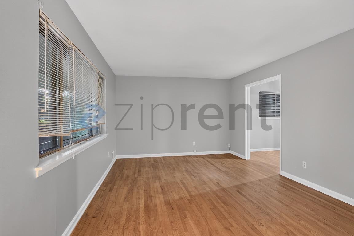 4519 Raleigh Dr - Photo 3 of 17