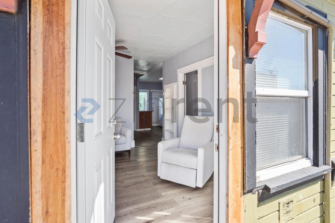 5915 Avenal Ave #5915 - Photo 5 of 20
