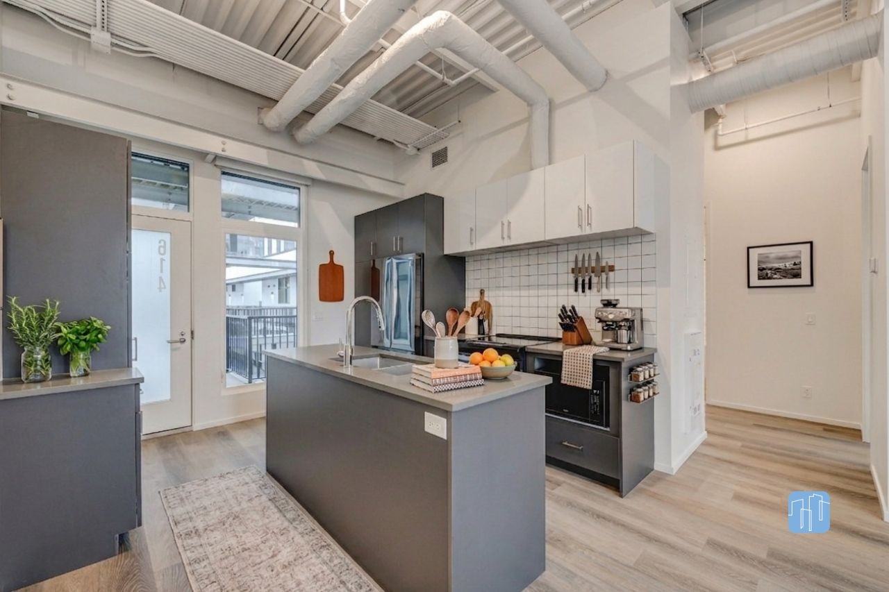 Steps Bridgeland - Photo 2 of 14
