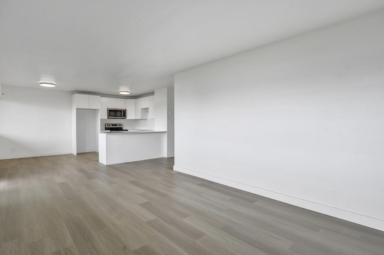 491 9th Ave #1 - Photo 6 of 28