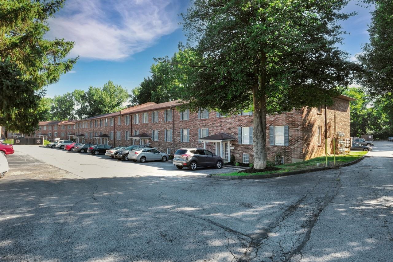739 N Hite Ave #1 - Photo 4 of 42
