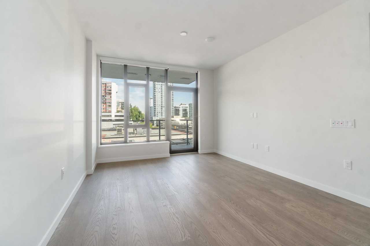 128 15th Street West #D260 - Photo 6 of 25