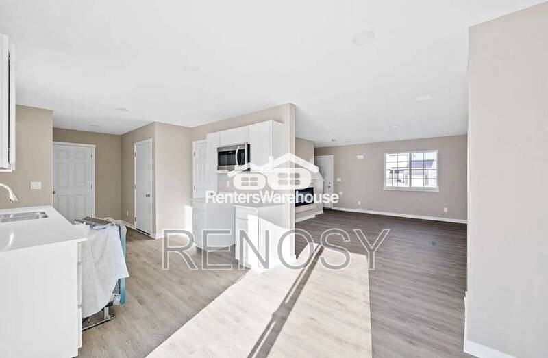102 E Sycamore St - Photo 7 of 24