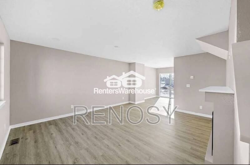 106 E Sycamore St - Photo 4 of 25