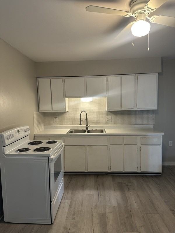 100 Highland Pl #D - Photo 2 of 5