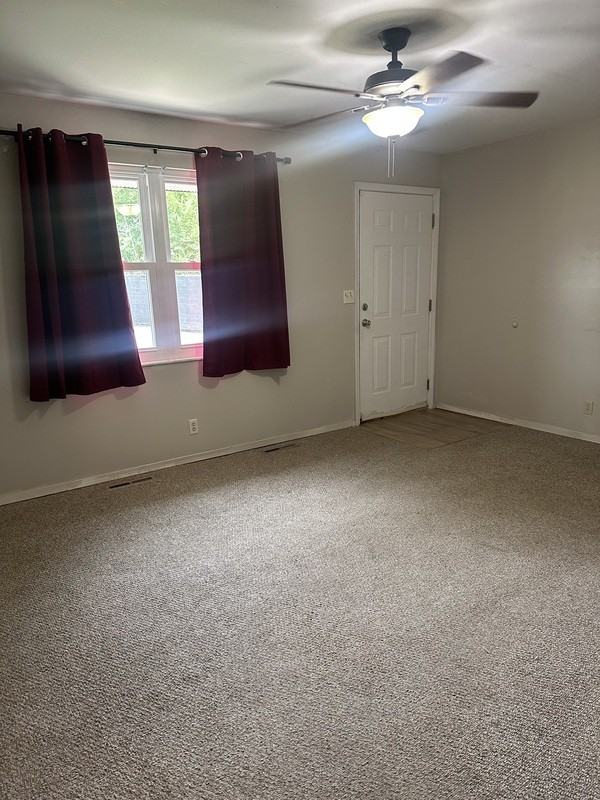 100 Highland Pl #D - Photo 4 of 5