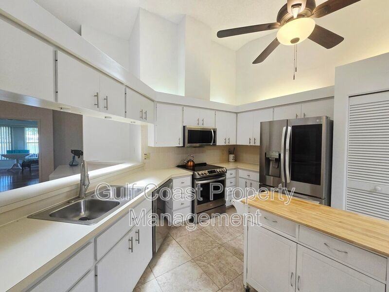 5808 Garden Lakes Dr - Photo 6 of 28