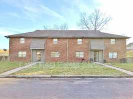 featured image of 301 W 31st St #102B
