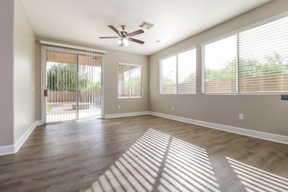 13506 W Marshall Ave - Photo 6 of 16