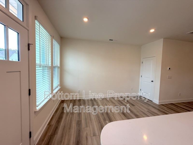 1520 Cedar Tree Dr - Photo 3 of 20