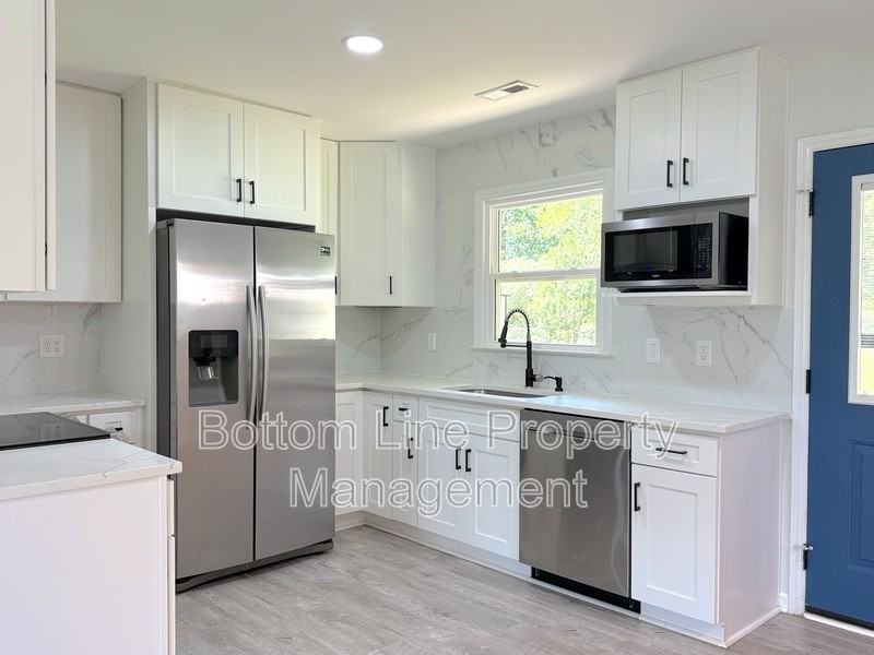 4108 Mellon Rd - Photo 6 of 15