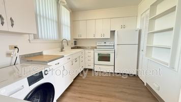 featured image of 1209 George Washington Way #32