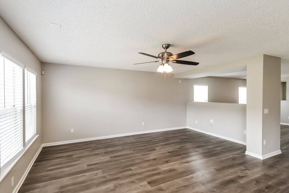 2168 Fresco Dr - Photo 4 of 17
