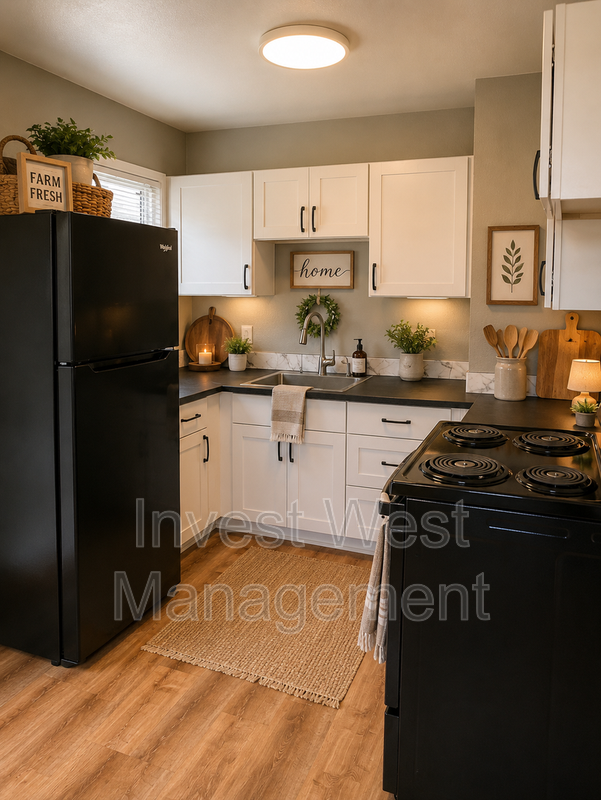 224 Cypress St - Photo 3 of 16