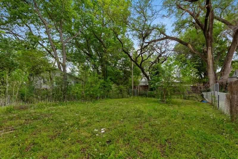 1642 E Denver Dr - Photo 4 of 15