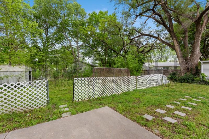 1642 E Denver Dr - Photo 5 of 15