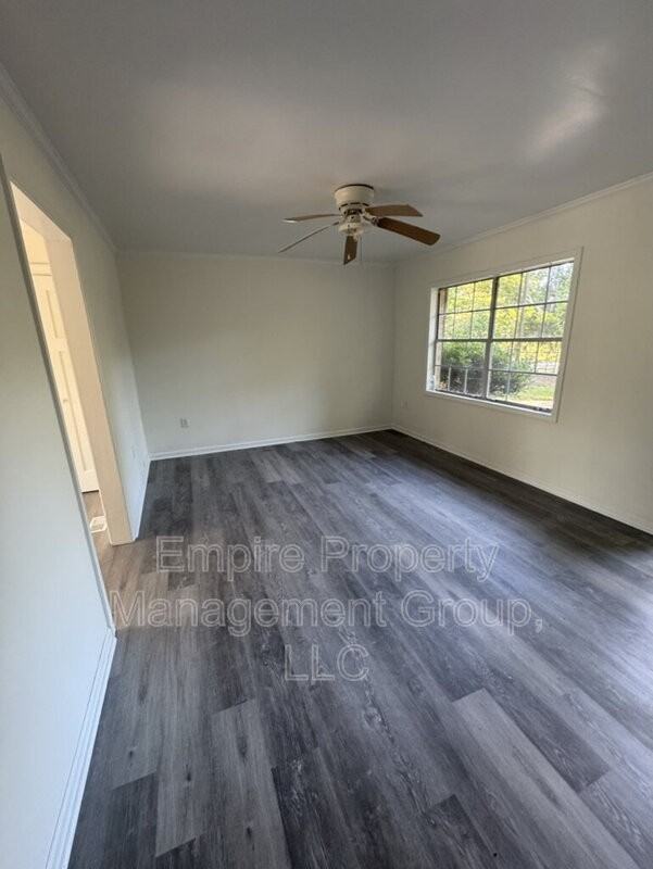 2126 Old Hopkins Rd - Photo 2 of 8