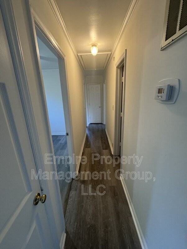 2126 Old Hopkins Rd - Photo 3 of 8