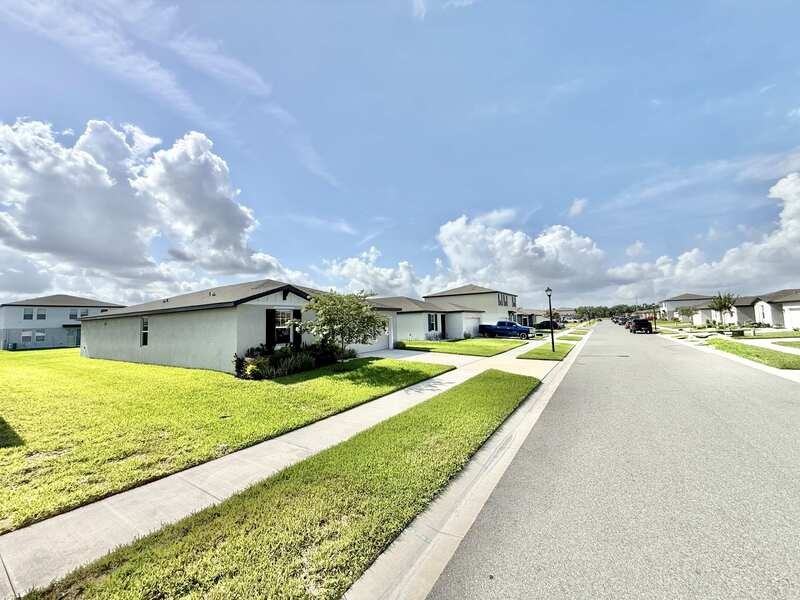 3410 Bonsilva St - Photo 6 of 48