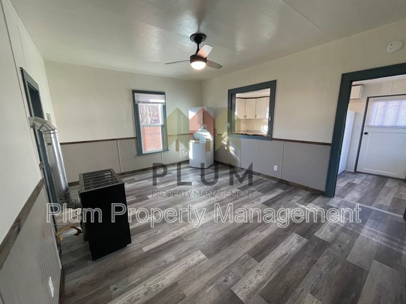 1505 Sherwood St #2 - Photo 5 of 15