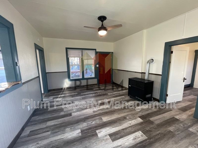 1505 Sherwood St #2 - Photo 6 of 15