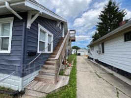 featured image of 2916 Noble St #2