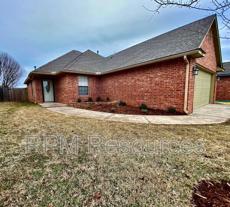 3708 New London Ave - Photo 4 of 22