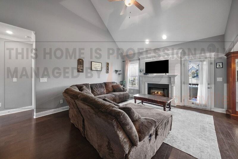 1138 Nja Tate Drive - Photo 6 of 50