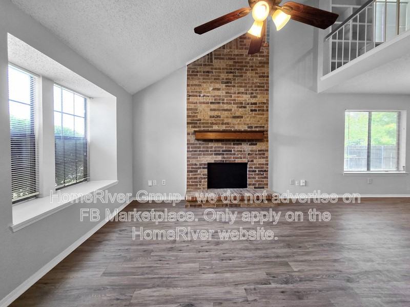 2201 Homecraft Ln - Photo 4 of 25