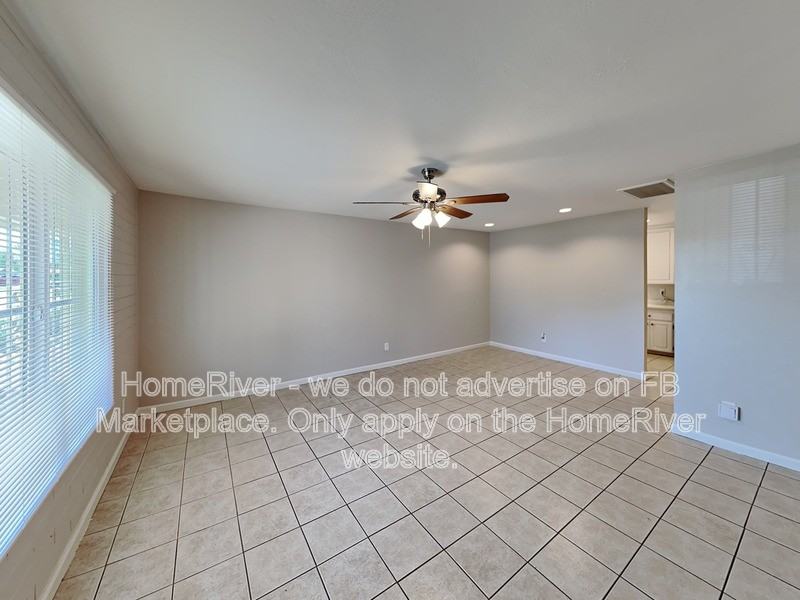 3212 W Marshall Ave - Photo 2 of 23