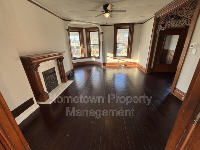 71 Main St #A - Photo 2 of 5