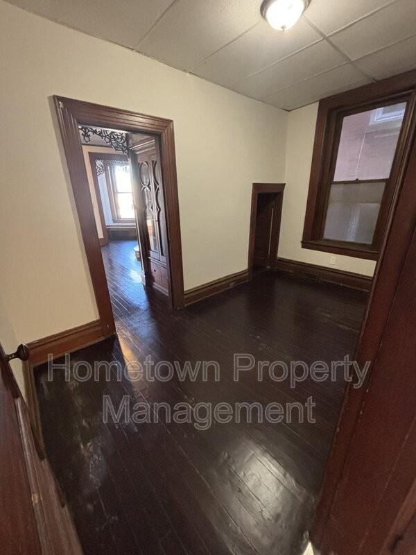 71 Main St #A - Photo 3 of 5