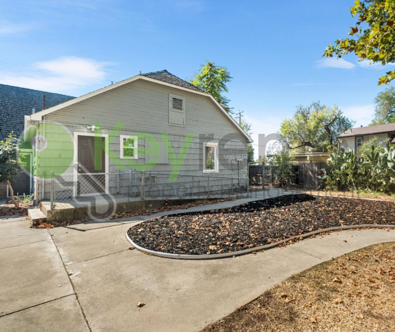 2905 Garfield Ave - Photo 3 of 20