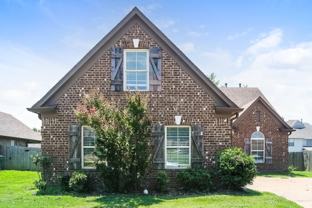 3145 Pinetree Loop N - Photo 1 of 1