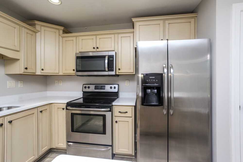 3145 Pinetree Loop N - Photo 7 of 17