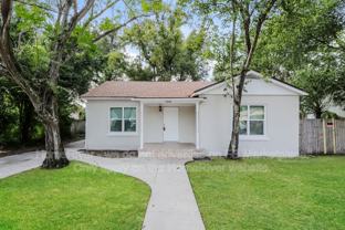 5206 N 15th St - Photo 1 of 1
