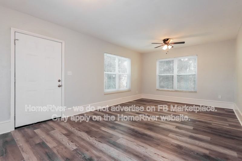 5206 N 15th St - Photo 2 of 17