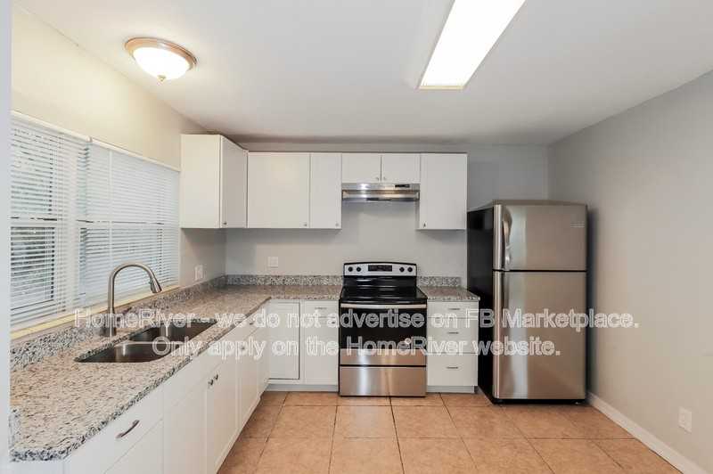 5206 N 15th St - Photo 7 of 17