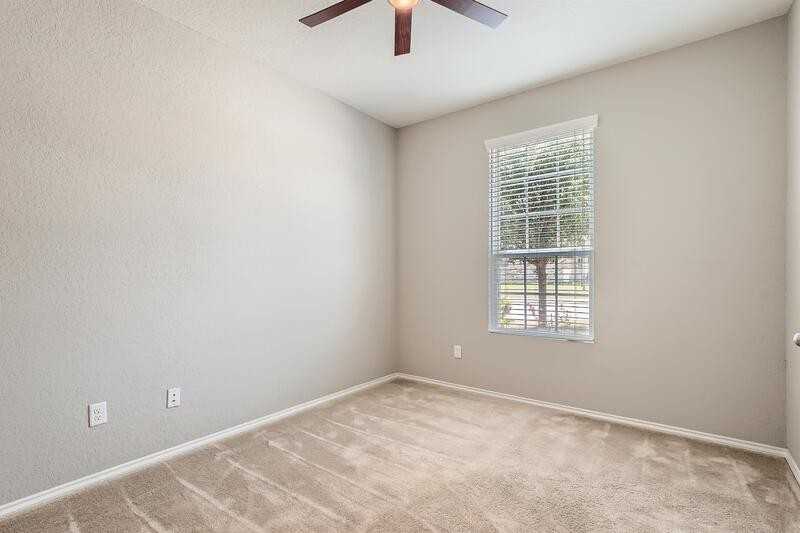 13927 Laurel Br - Photo 5 of 26