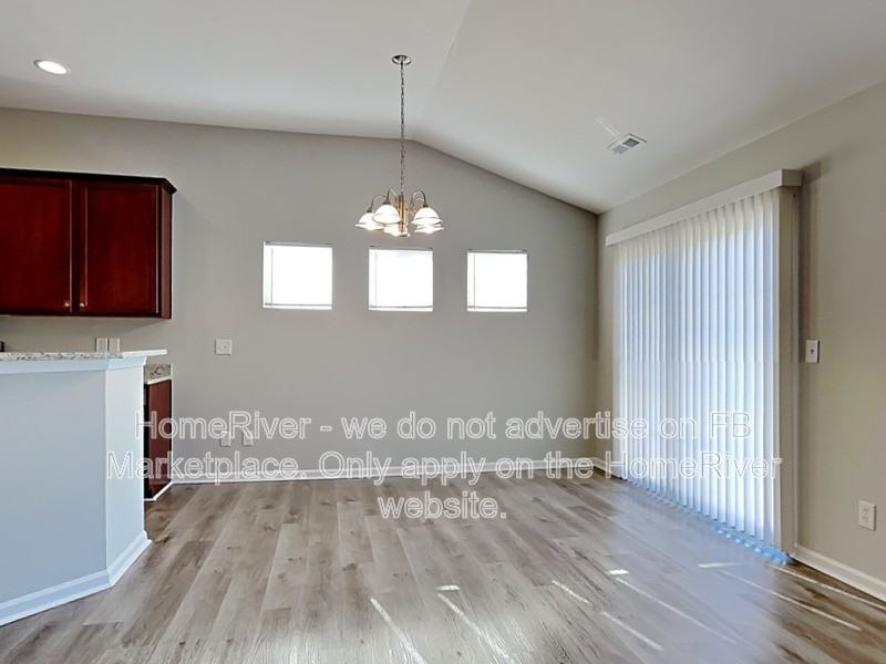 4406 Wolf Run Dr - Photo 4 of 23