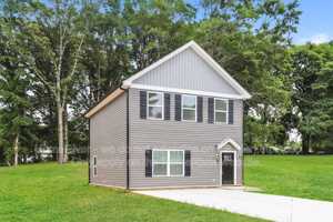 featured image of 828 Graylyn Dr