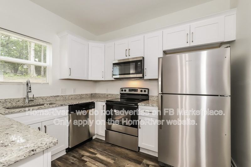 828 Graylyn Dr - Photo 7 of 18