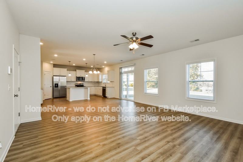 70 Rallidae Ct - Photo 6 of 20