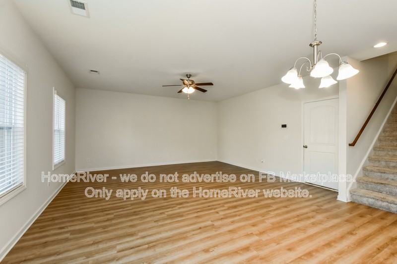 70 Rallidae Ct - Photo 7 of 20