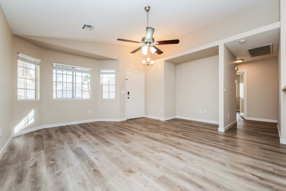 4929 Whispering Spring Ave - Photo 3 of 19