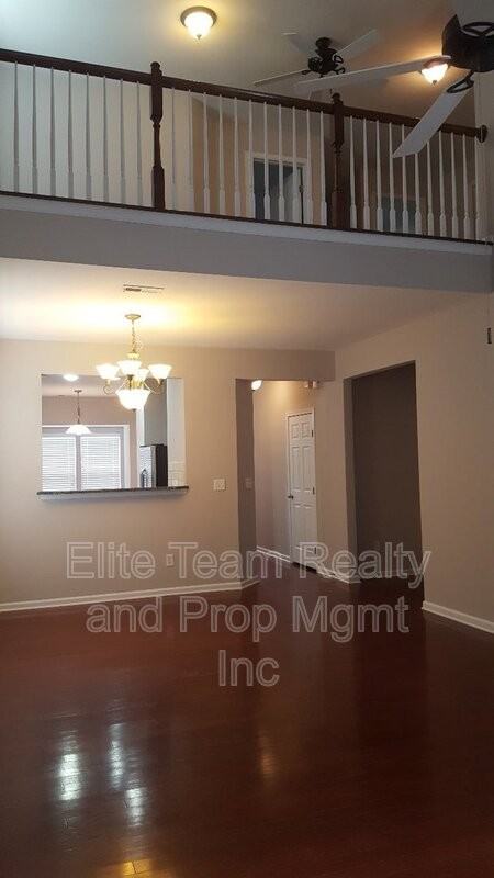 2339 Whitford Ln - Photo 6 of 24