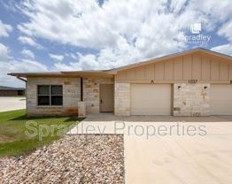 1037 Hibiscus Unit A - Photo 1 of 1
