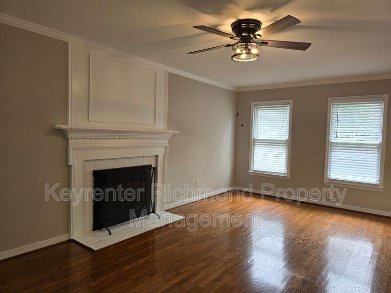 5204 Reids Pointe Rd - Photo 5 of 30